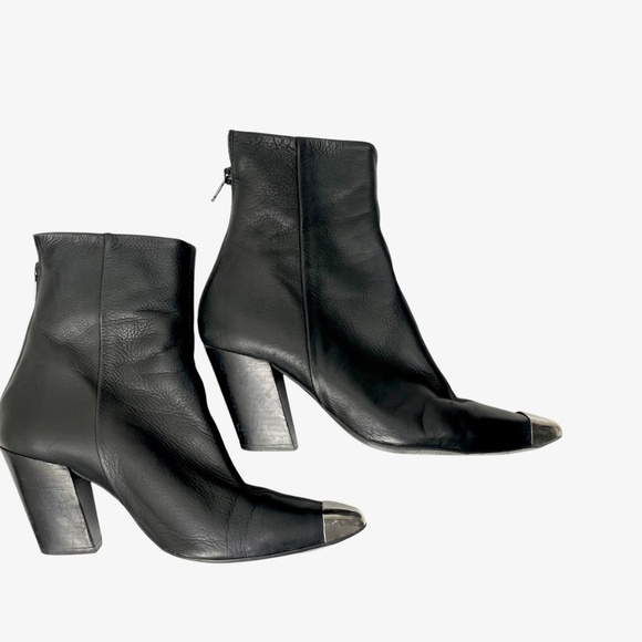 FREE PEOPLE x Ferylrobin  Sz 39 Ride or Fly Short Boots Modern Western in Black - Picture 13 of 13